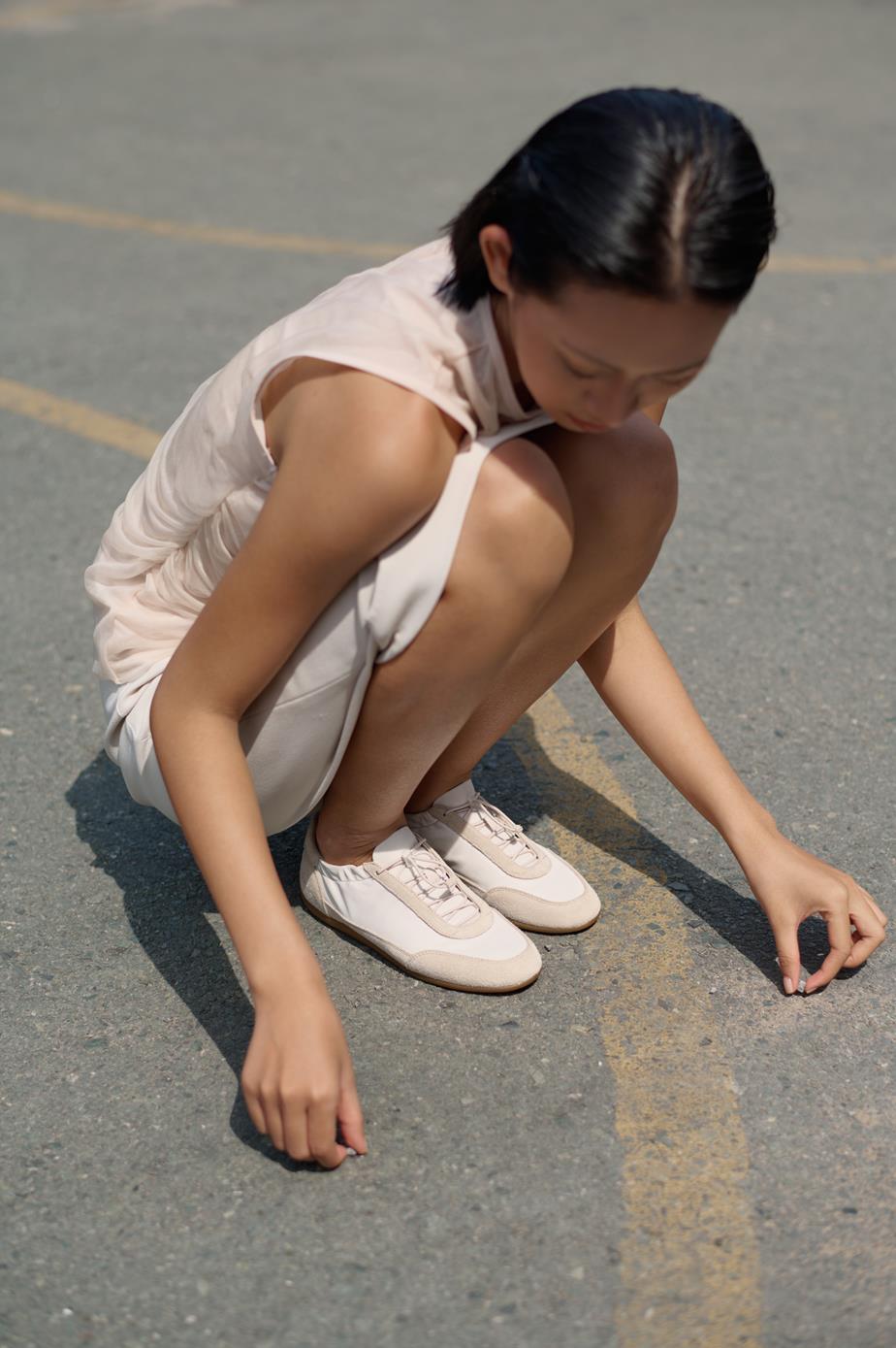 Hollie sneakers Off-White, Mocka/Textil